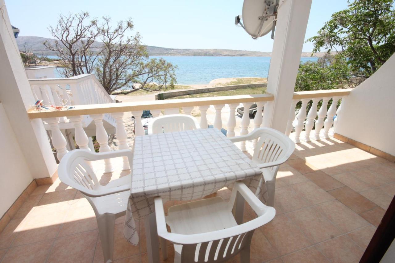 Apartments By The Sea Kustici, Pag - 6355 Bagian luar foto