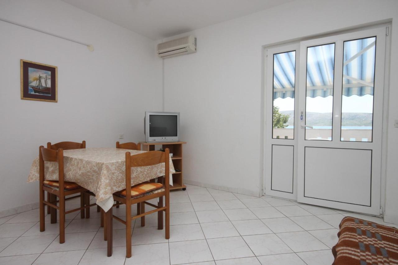 Apartments By The Sea Kustici, Pag - 6355 Bagian luar foto
