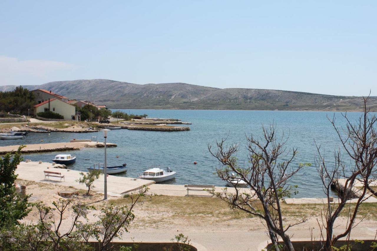 Apartments By The Sea Kustici, Pag - 6355 Bagian luar foto